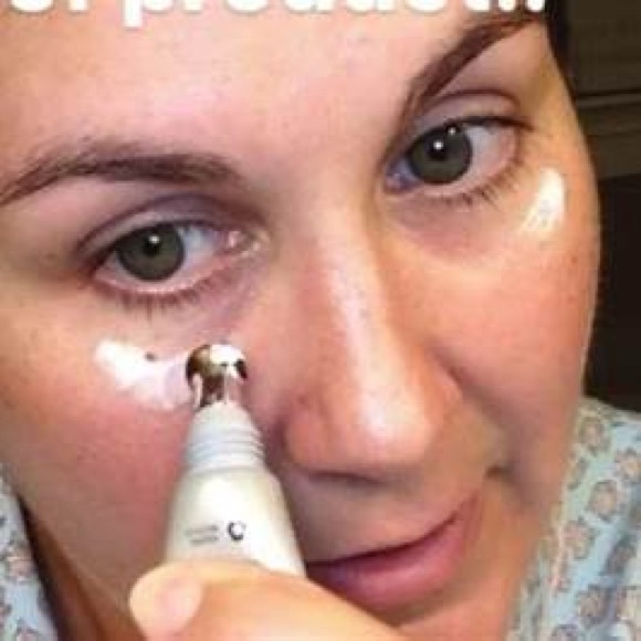 EVER Sublime Retinol Eye Wrinkle Smoother NEW NEVER OPENED - Picture 4 of 4